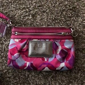 Coach poppy wristlet
